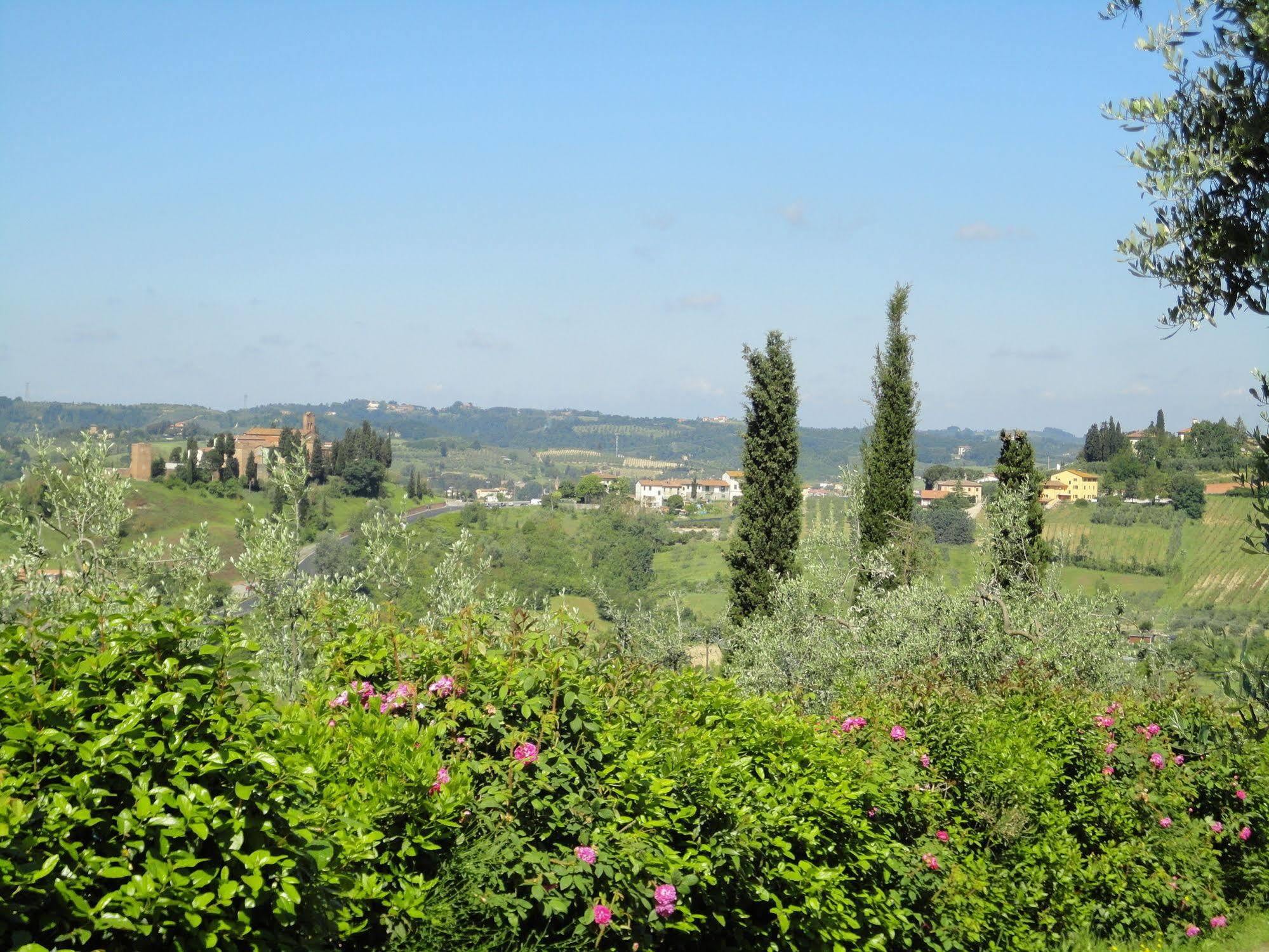 Albergo La Pieve กาสเตลฟิโอเรนทิโน ภายนอก รูปภาพ